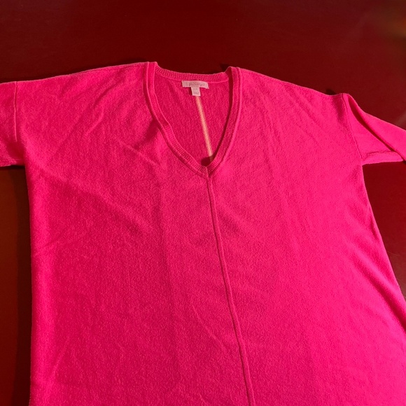 Lilly Pulitzer Sweater S/M Neon Pink 100% Cashmere Oversized Cozy V Neck Womens - Picture 2 of 16